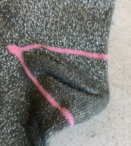 calcetines con brillo de la marca NÜMPH