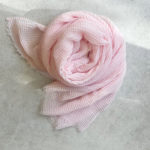 foulard rosa de cuadros pique de nümph
